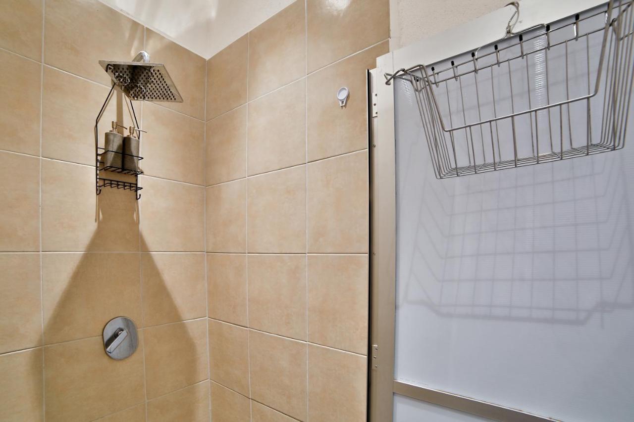 Hostal Ten To Ten Πουέρτο Βαγιάρτα Εξωτερικό φωτογραφία