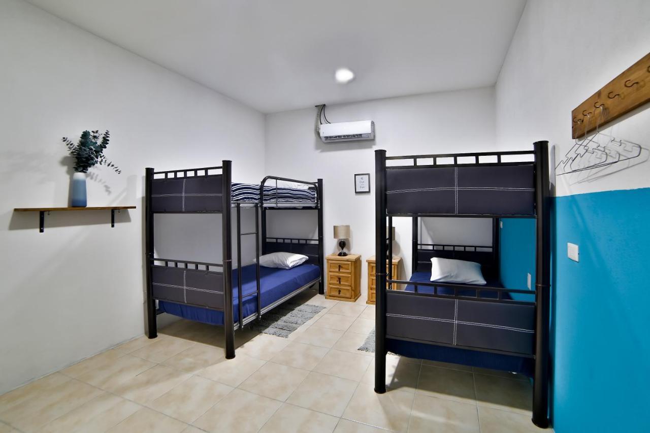 Hostal Ten To Ten Πουέρτο Βαγιάρτα Εξωτερικό φωτογραφία